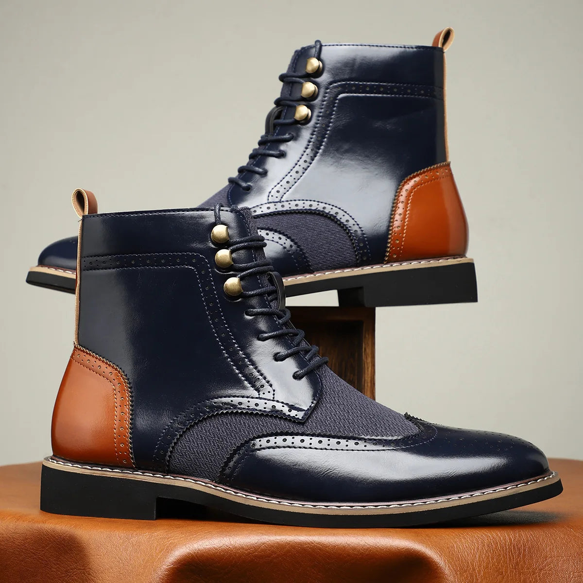Botas altas para hombre, botas de cuero puntiagudas de estilo británico, botas de vestir de negocios a la moda para hombre, botines informales zapatos Brogue